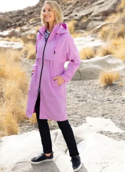 Mantel mit abnehmbarer Kapuze