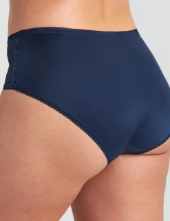 Miss Mary Slip mit farbharmonischem Floraldessin