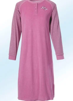 Nachthemd aus Frottierstretch, Langarm mit Knopfleiste und Bündchen