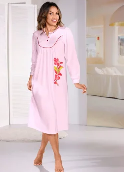 Nachthemd, wadenlang mit knöpfbaren Bündchenabschlüssen