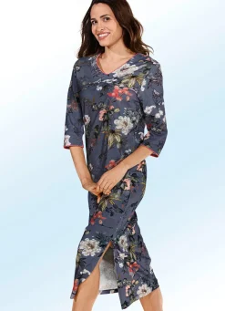 Nachthemd, wadenlang mit 3/4-langen Ärmeln