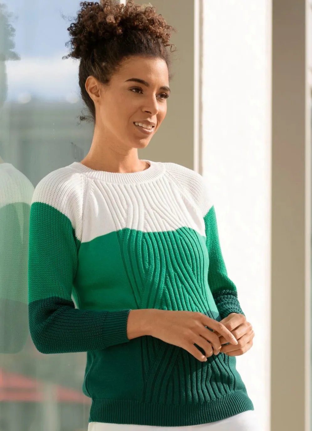 Pullover in Color-Blocking