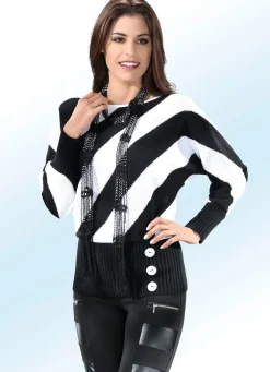 Pullover in Fledermausform