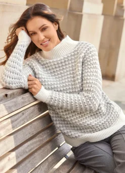 Pullover mit aufwendiger Struktur
