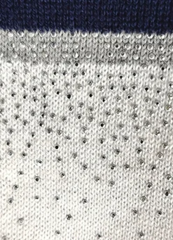 Pullover mit aufwendiger Steinchenzier