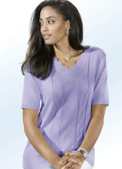 Pullover mit dekorativem Ausschnitt