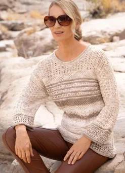 Pullover mit dekorativen Effekten