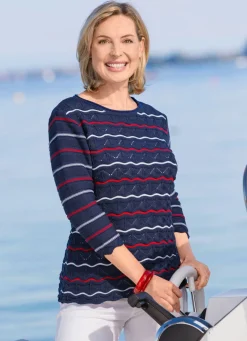 Pullover mit feinen Ringeln