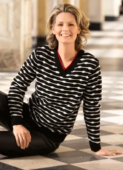 Pullover mit grafischem Muster