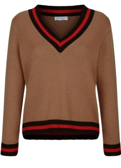 Pullover mit Kontrastringeln