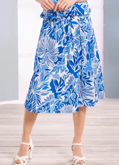 Rock in ausgestellter Form