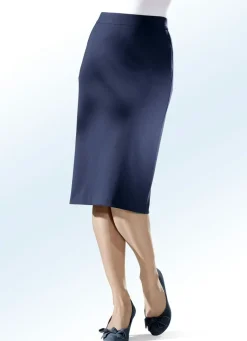 Rock in gerader Schnittführung