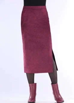 Rock in gerader Schnittführung