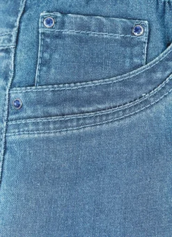 Rock in gerader Schnittführung