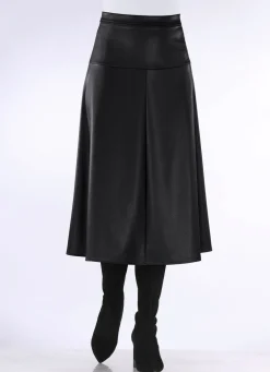 Rock in leichter Tellerform