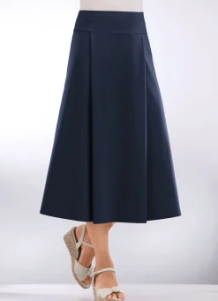 Rock mit gelegten Falten