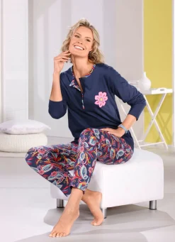 Schlafanzug aus reiner Baumwolle