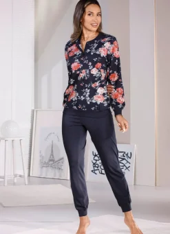 Schlafanzug mit Bündchenabschlüssen