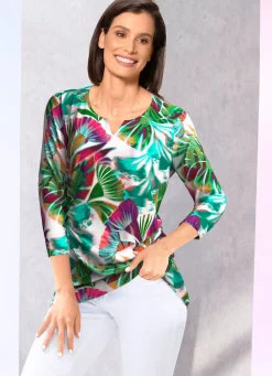 Shirt mit kleinem V-Schlitz