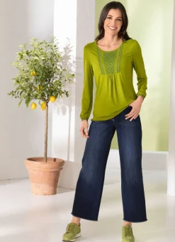 Shirt mit Schlaufenknopfverschluss