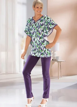 Shirt mit Zierelement am Halsausschnitt