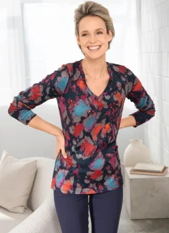 Shirt mit Ziersteinen im Vorderteil