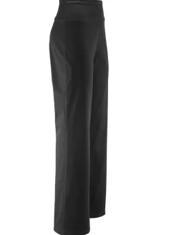 Soft-Stretch-Hose in modischer Weite