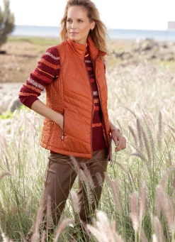 Steppweste mit seitlich figurschmeichelnder Längssteppung