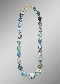 Strahlende Garnitur mit Opal und Hämati