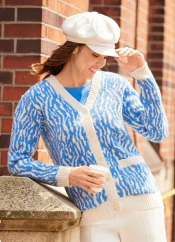 Strickjacke in aufwendigem Jacquard-Dessin