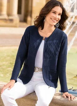 Strickjacke in Strukturmustermix