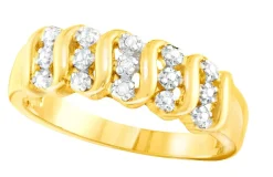 Toller Damenring mit 3 Diamanten