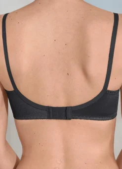 Triumph-Compliment Bügel-BH mit hübscher Spitze