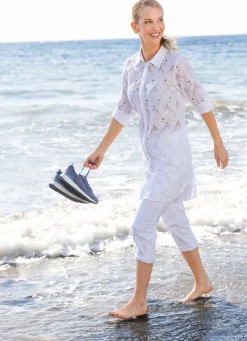 Tunika mit Lochstickerei