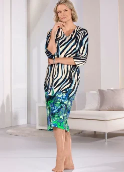 Wadenlanges Laurina Nachthemd mit tollem Bordürendruck