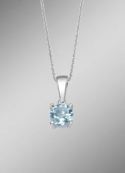 Zeitlose Eleganz: Anhänger mit beh. Blautopas