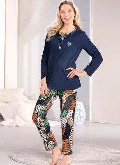 Zweierpack Schlafanzüge von Laurina mit Knopfleiste